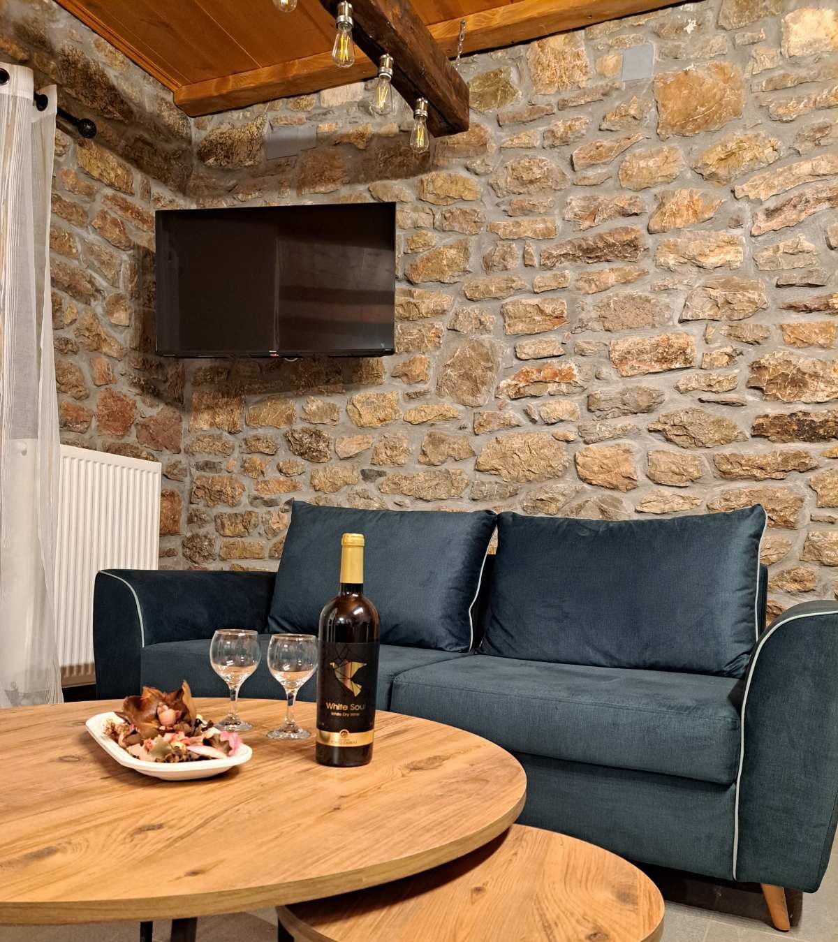 IMG-b1518246b47fe6b9f211a86976fe57f3-V